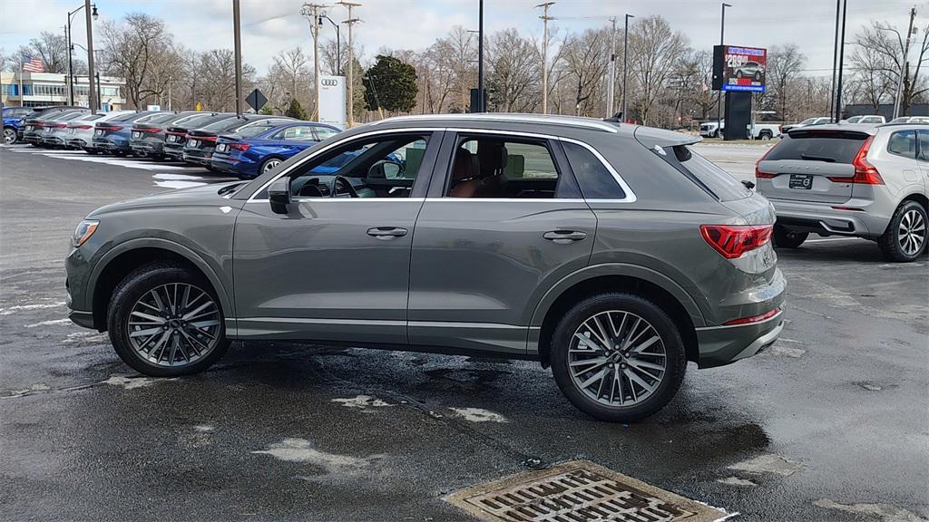 used 2022 Audi Q3 car, priced at $24,900