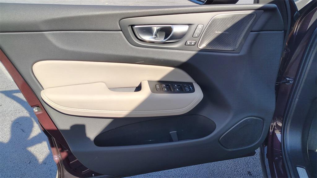 new 2026 Volvo XC60 car, priced at $59,790