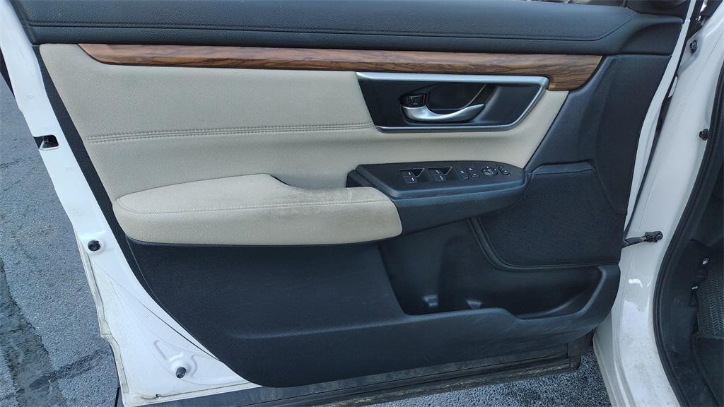 used 2020 Honda CR-V car, priced at $21,500