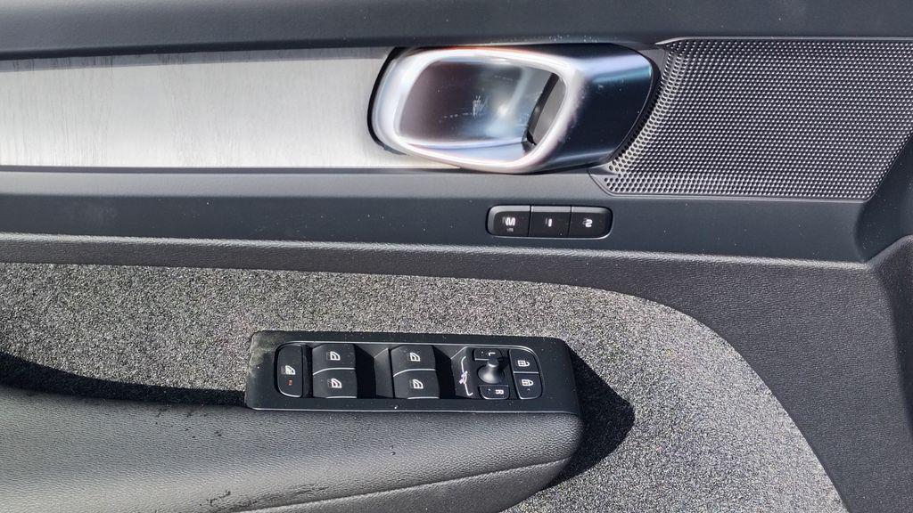 new 2026 Volvo XC40 car, priced at $50,260