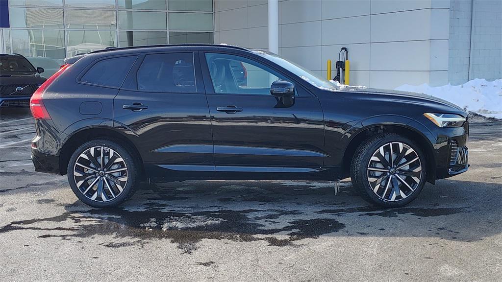 new 2026 Volvo XC60 car, priced at $64,055