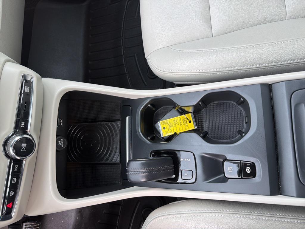 used 2019 Volvo XC40 car, priced at $19,900