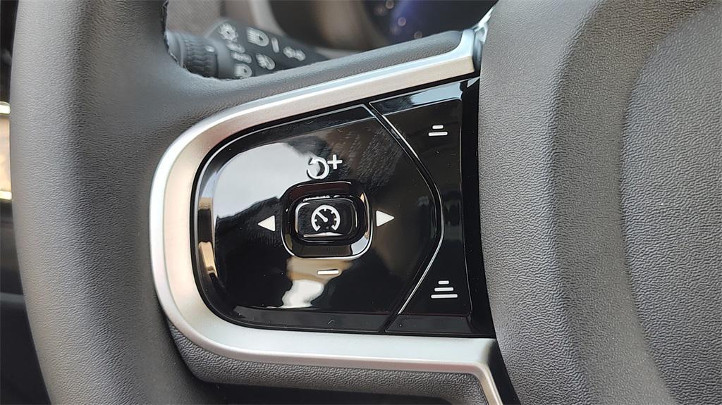 new 2026 Volvo XC90 car, priced at $70,895