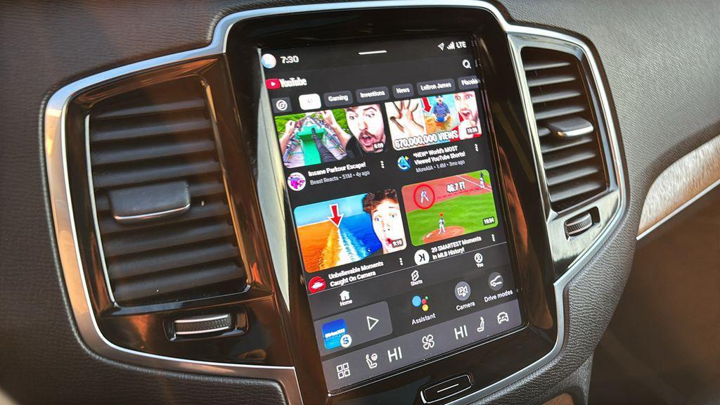 used 2023 Volvo XC90 car, priced at $41,500