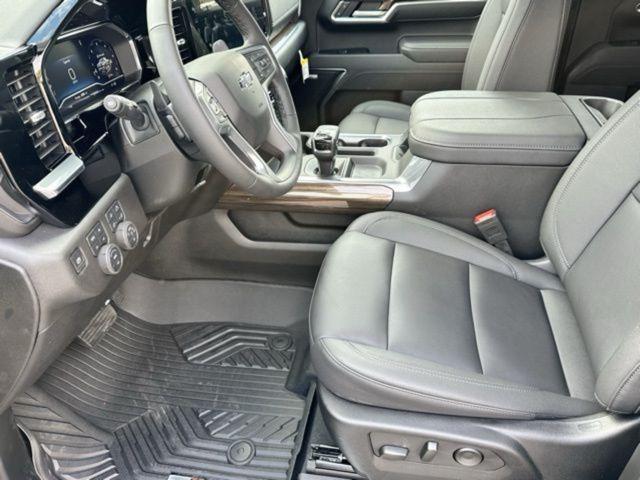 new 2025 Chevrolet Silverado 1500 car, priced at $56,000