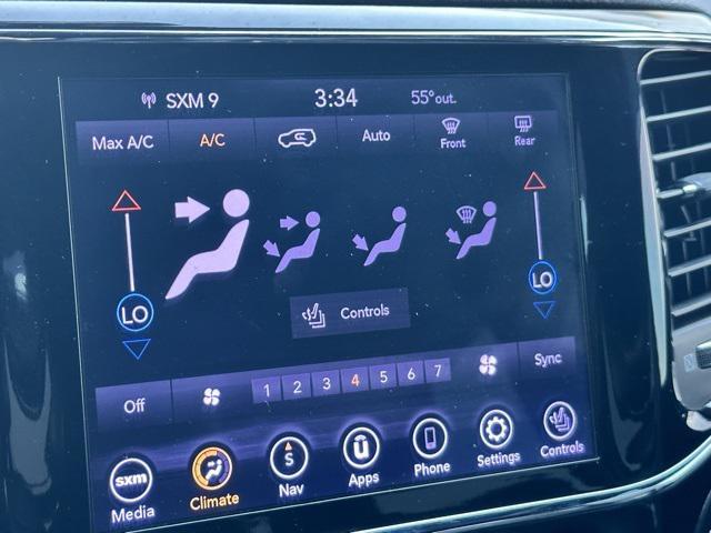 used 2020 Jeep Grand Cherokee car, priced at $21,971