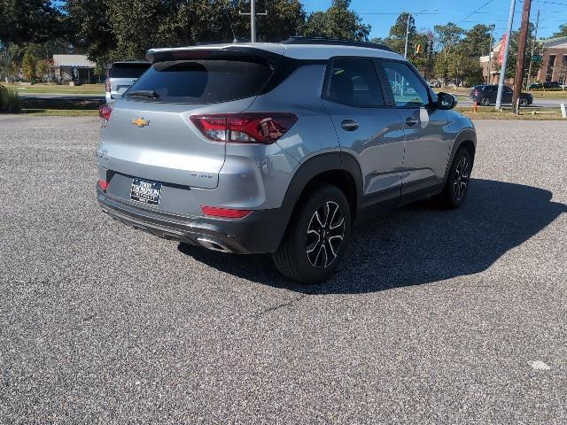 used 2023 Chevrolet TrailBlazer car, priced at $20,559