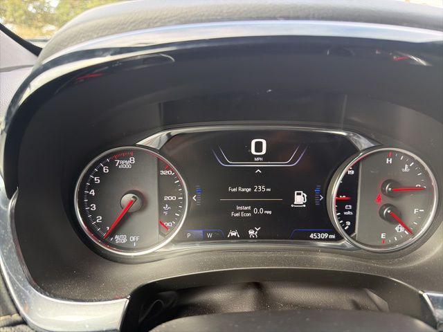 used 2023 Chevrolet Traverse car