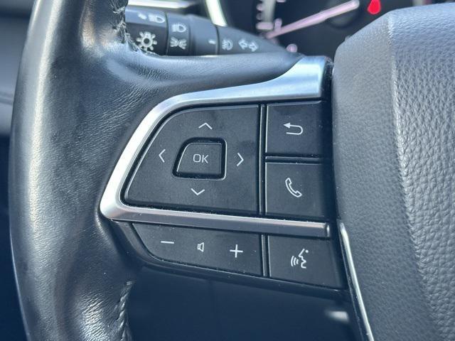 used 2020 Toyota Highlander car, priced at $22,482