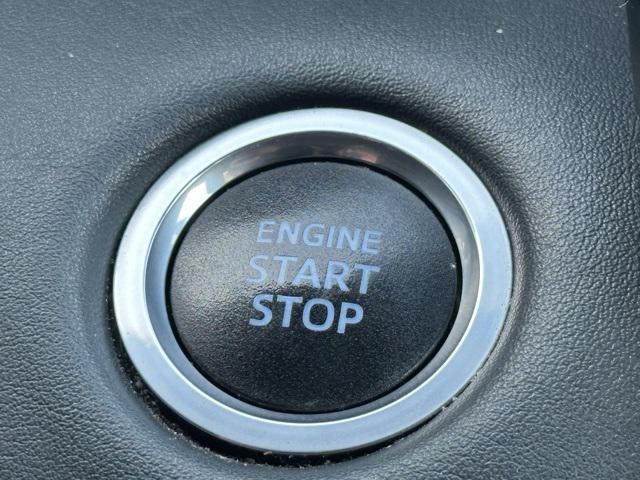 used 2020 Toyota Highlander car, priced at $22,482