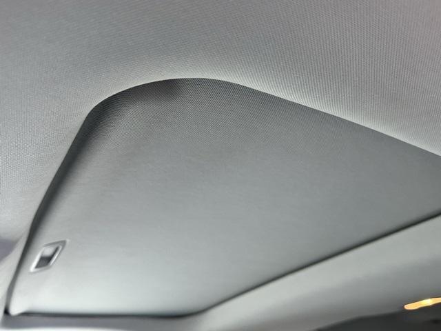 used 2020 Toyota Highlander car, priced at $22,482