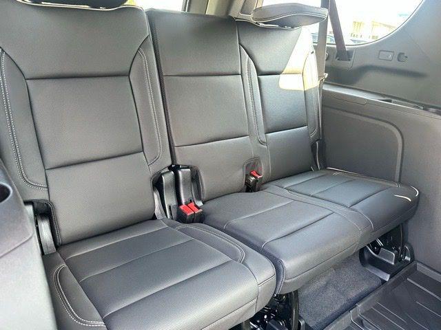 new 2025 Chevrolet Suburban car, priced at $80,000