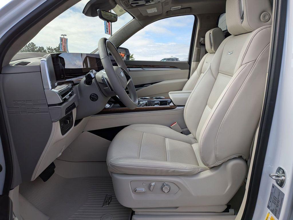 used 2026 Cadillac Escalade ESV car, priced at $129,995