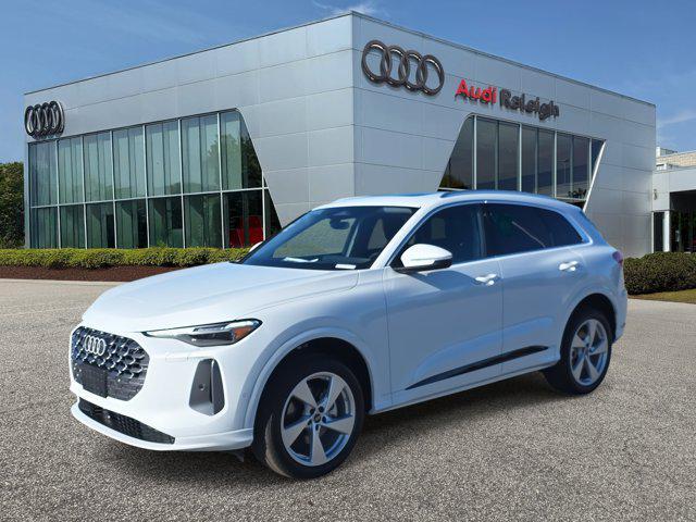 new 2025 Audi Q5 car, priced at $55,949