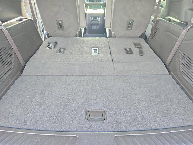 used 2023 GMC Yukon car, priced at $43,950