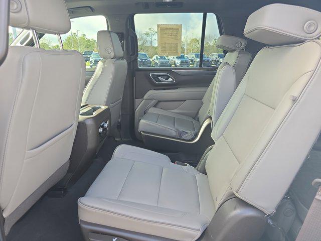 used 2023 GMC Yukon car, priced at $43,950