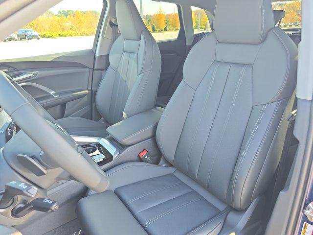 new 2025 Audi Q5 car, priced at $53,259