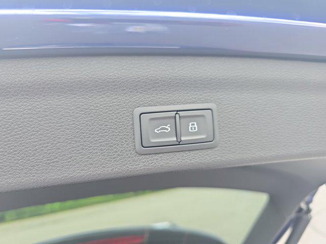 new 2025 Audi Q3 car, priced at $42,471