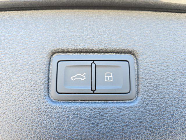 new 2026 Audi Q7 car, priced at $69,845