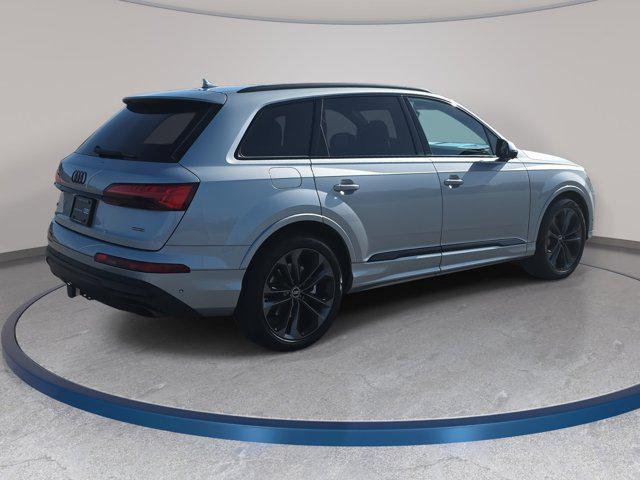 used 2025 Audi Q7 car, priced at $68,948