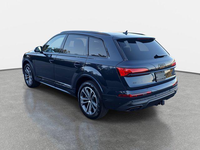 new 2026 Audi Q7 car, priced at $68,140