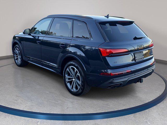 new 2026 Audi Q7 car, priced at $63,533