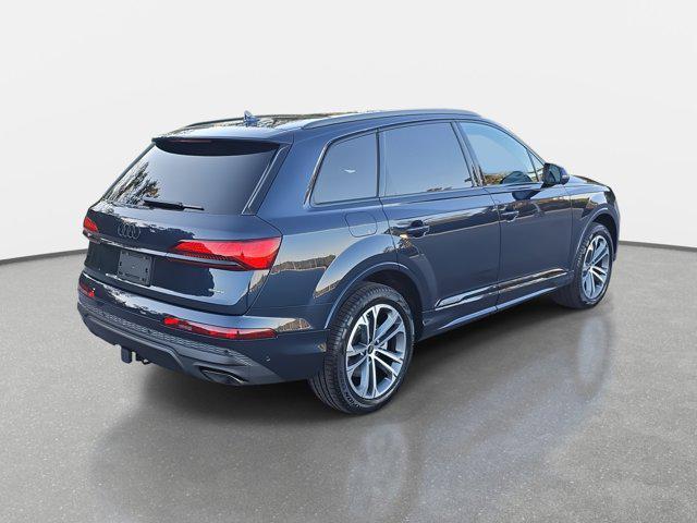 new 2026 Audi Q7 car, priced at $68,140