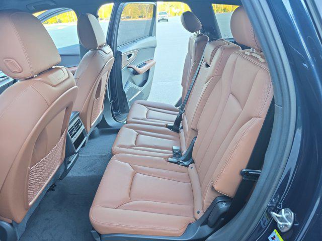 new 2026 Audi Q7 car, priced at $63,533