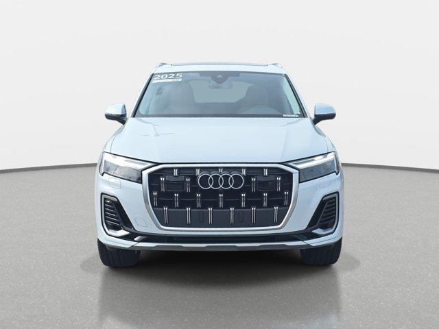 used 2025 Audi Q7 car, priced at $54,950