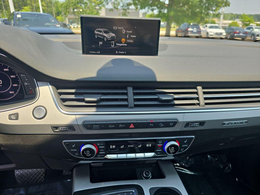 used 2018 Audi Q7 car, priced at $13,068