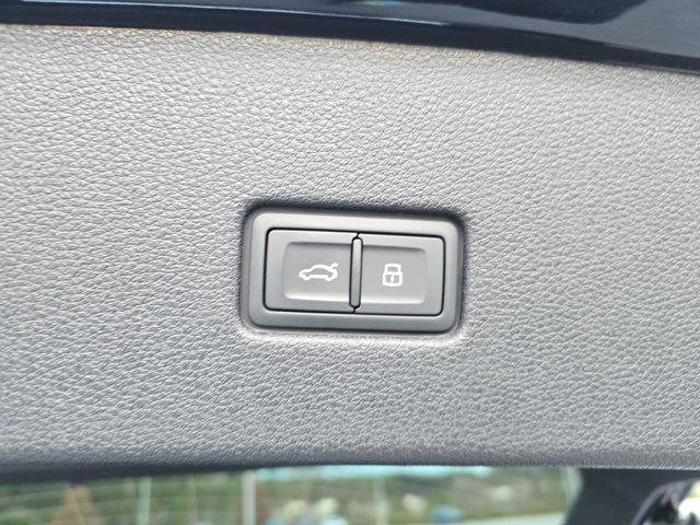 new 2026 Audi Q8 car, priced at $80,366