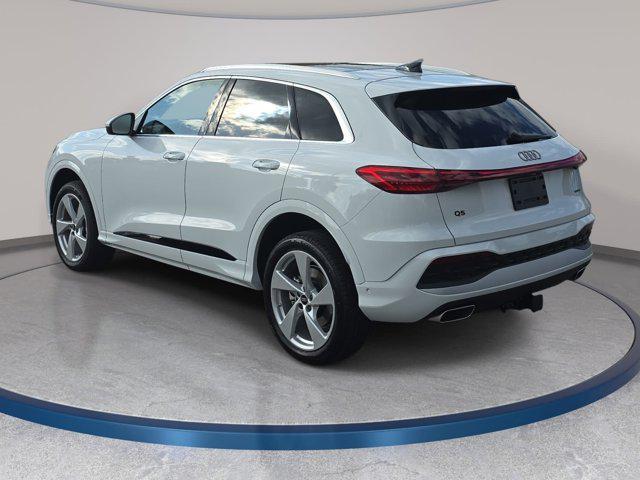 new 2025 Audi Q5 car, priced at $52,968