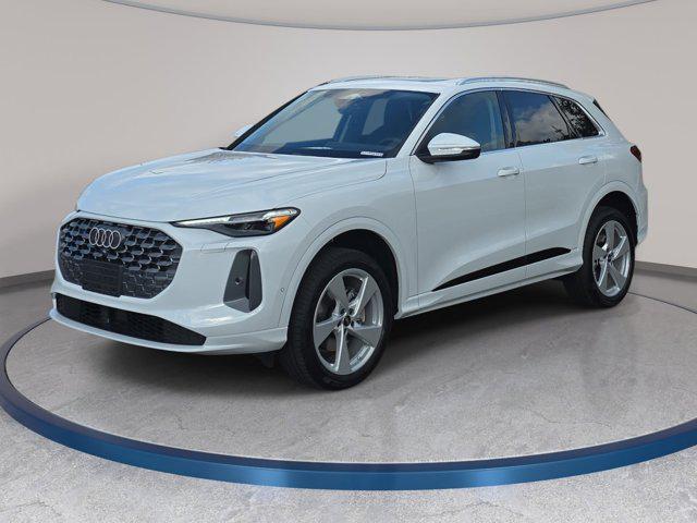new 2025 Audi Q5 car, priced at $52,968