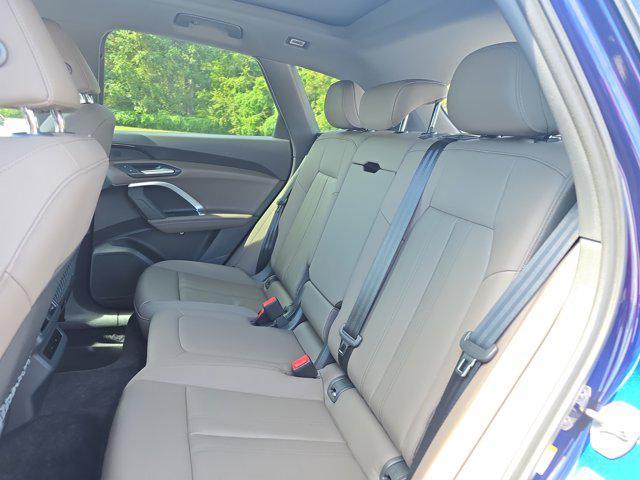 new 2025 Audi Q5 car, priced at $55,000