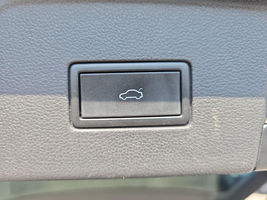 used 2024 Volkswagen Atlas car, priced at $27,238