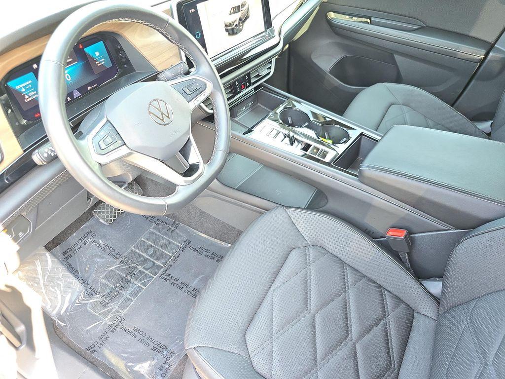 used 2024 Volkswagen Atlas car, priced at $27,238