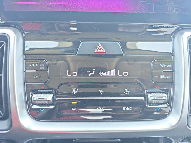 used 2023 Kia Sorento car, priced at $31,186