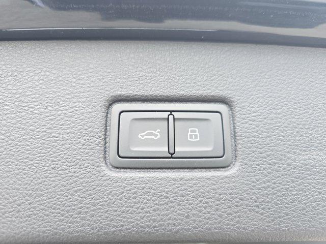 used 2025 Audi Q7 car, priced at $65,950