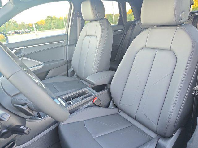 new 2025 Audi Q3 car, priced at $39,825