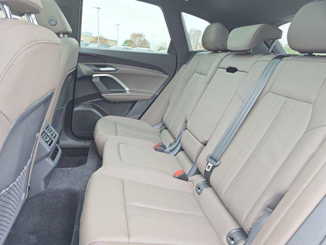 new 2025 Audi Q5 car, priced at $53,789