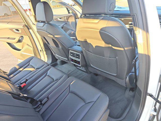 new 2026 Audi Q7 car, priced at $67,380