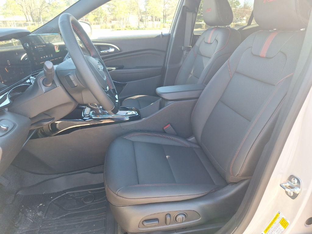 new 2026 Chevrolet Trax car, priced at $27,610