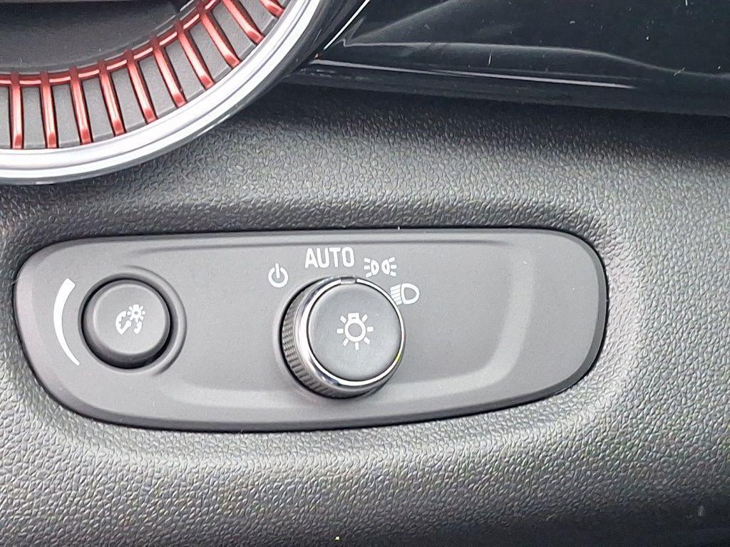 new 2026 Chevrolet Trax car, priced at $27,751