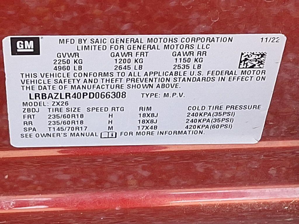 used 2023 Buick Envision car, priced at $19,500