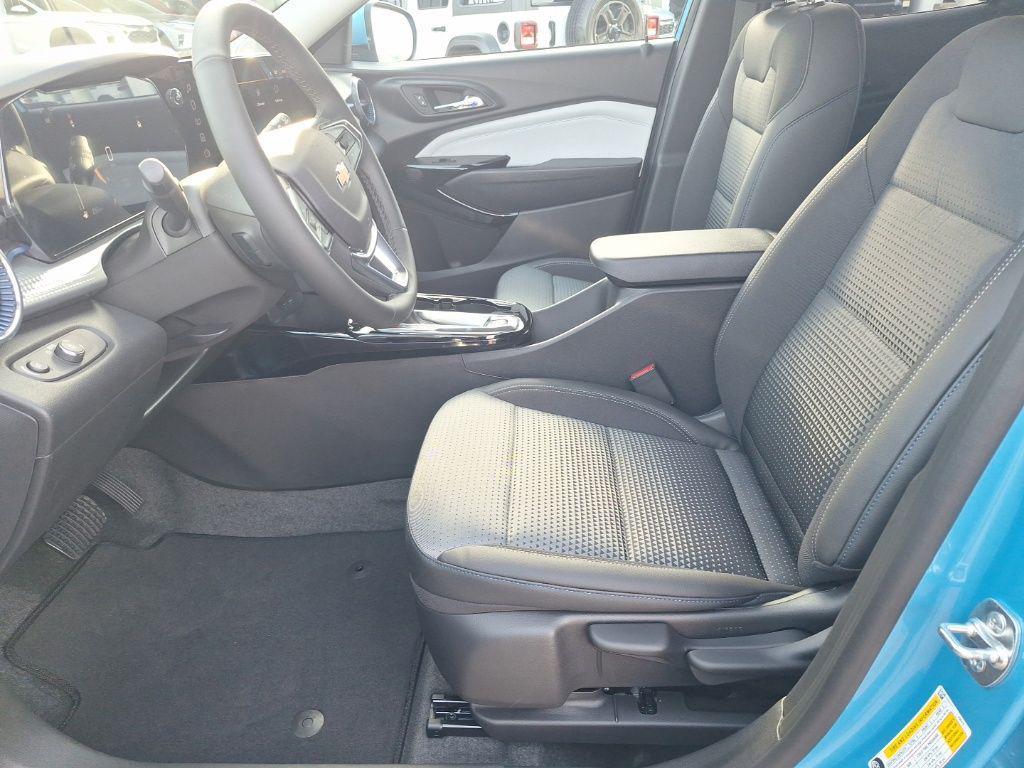 new 2026 Chevrolet Trax car, priced at $25,477