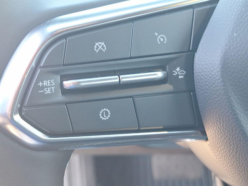 new 2026 Chevrolet Traverse car, priced at $43,445