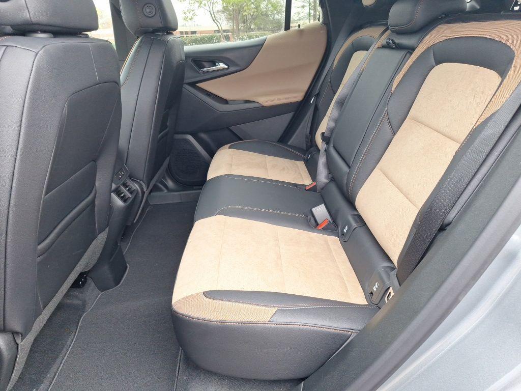 new 2026 Chevrolet Equinox car, priced at $35,045