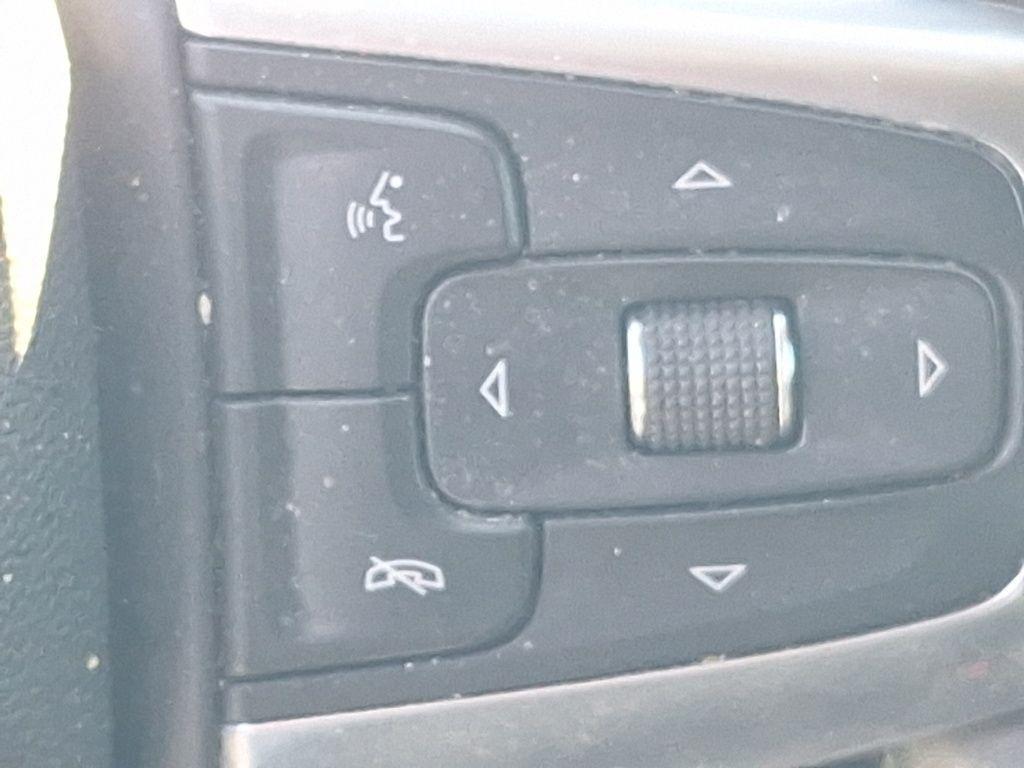 used 2020 Chevrolet Blazer car, priced at $17,000