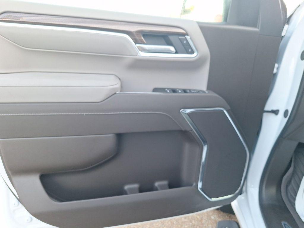 new 2026 Chevrolet Silverado 1500 car, priced at $54,000