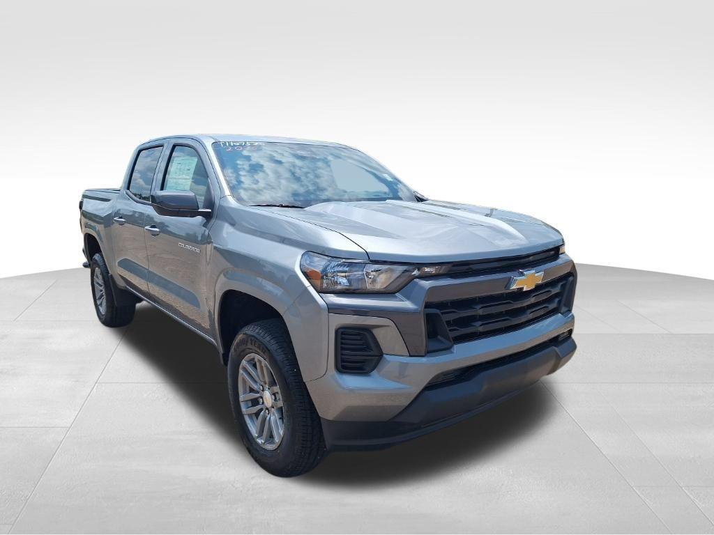 new 2026 Chevrolet Colorado car, priced at $34,500